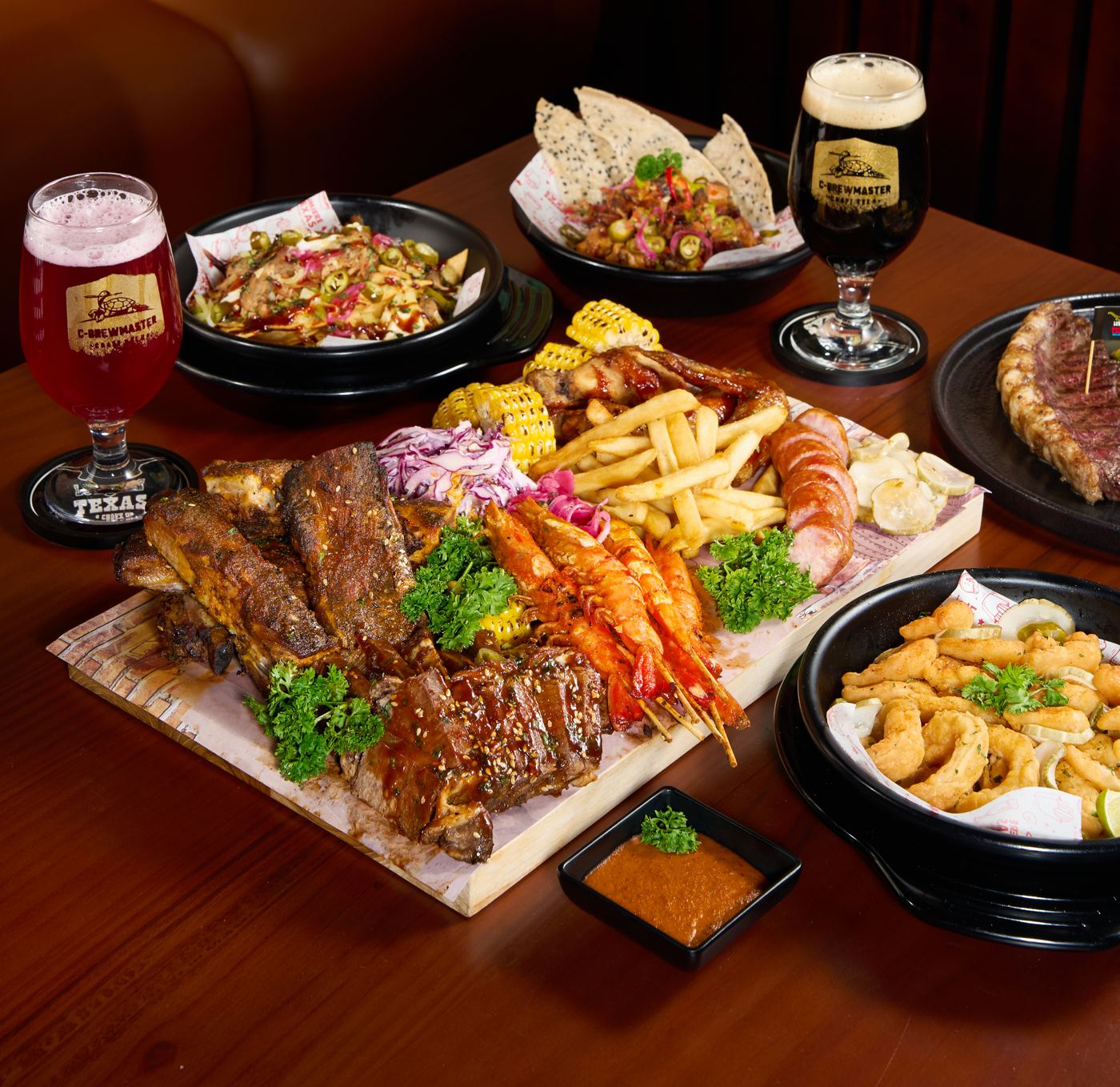 Khay sườn BBQ kiểu Texas