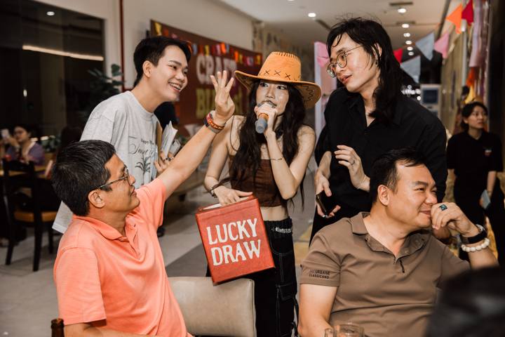 Lucky draw